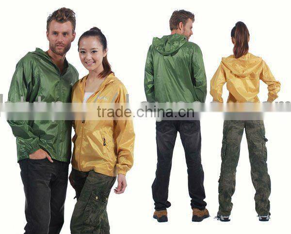 Hot!!! 2012 lovers' climbing wear