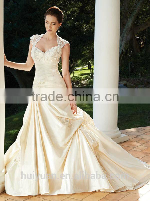 Cream taffeta boat neck ball gown wedding dresses with sleeves