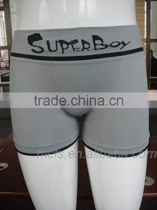 New design boy's seamless boxer shorts underwear