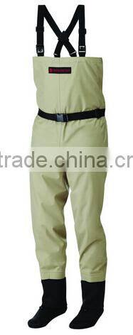 comfort, fit and durability every fisher-women craves with feminine details to boot