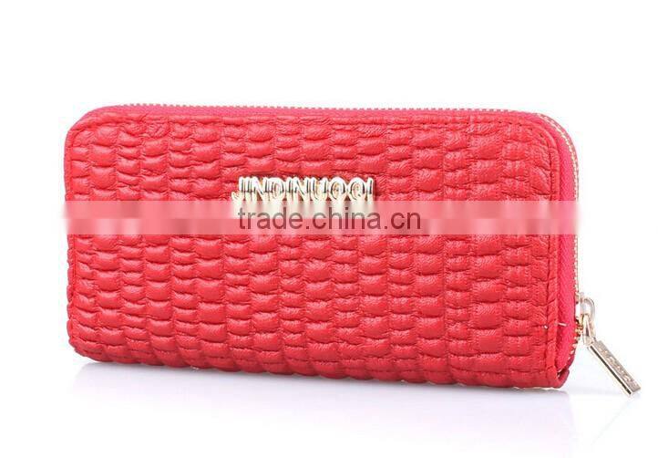 Single zipper red clutch bifold purse wallet