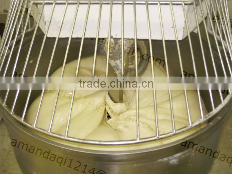 bread flour mixer