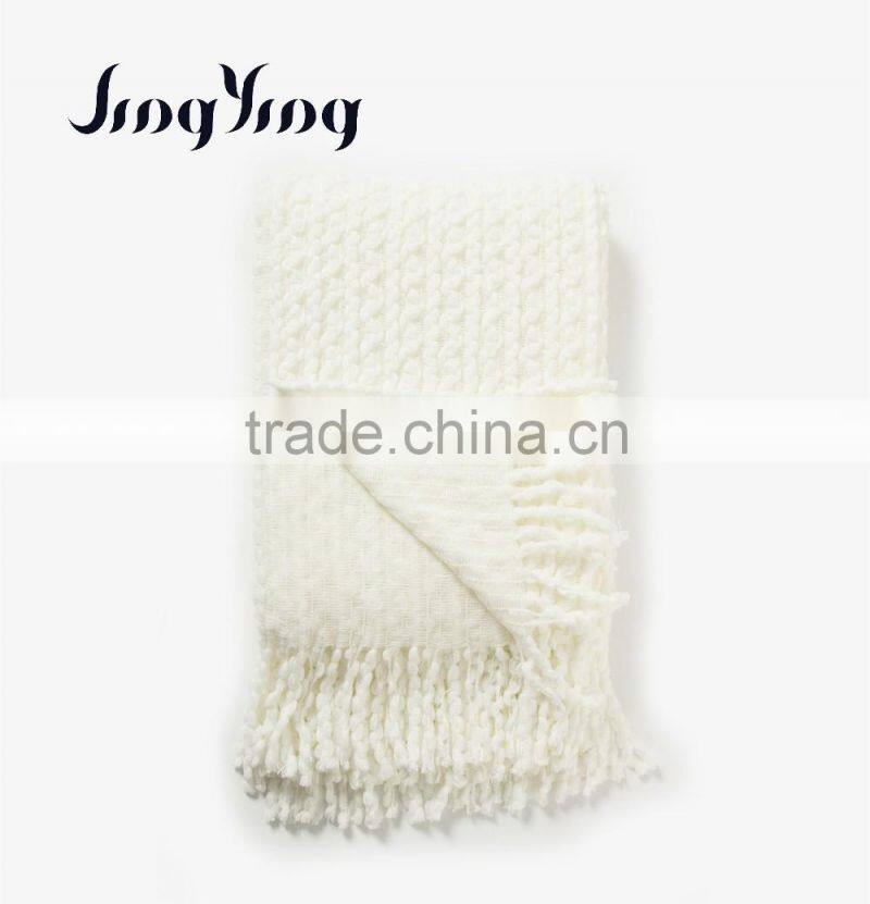 Factory customized rough-look off-white single side jacquard blanket acrylic home crochet blanket