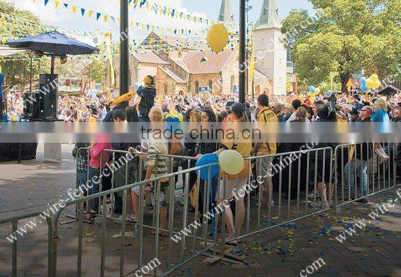 crowd control barriers supplier