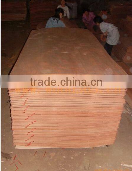 Linyi Rotary cut no black okoume face veneer natural wood 0.3mm 1220x2440