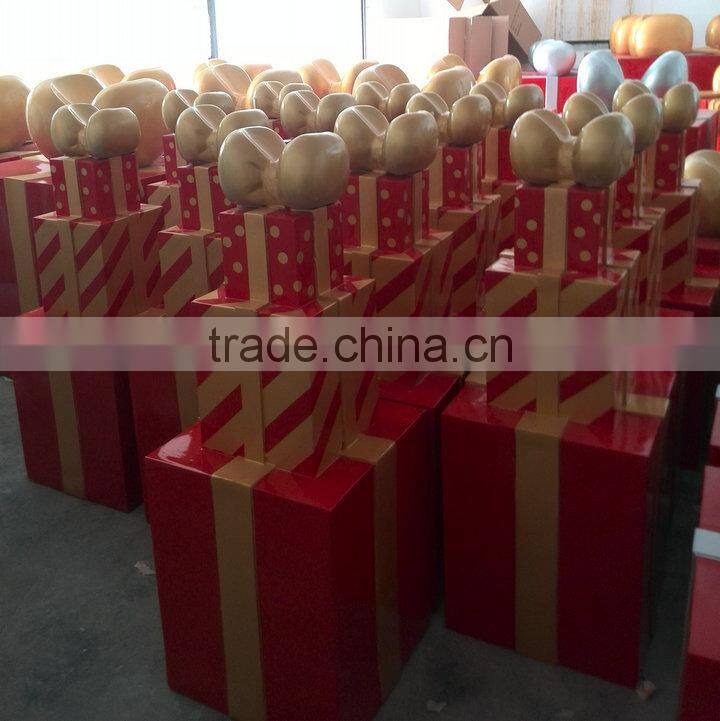 Outdoor or indoor FRP Christmas gift case stack