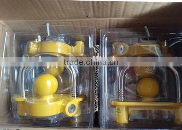 Heavy loading tralier coupler lock for hitch