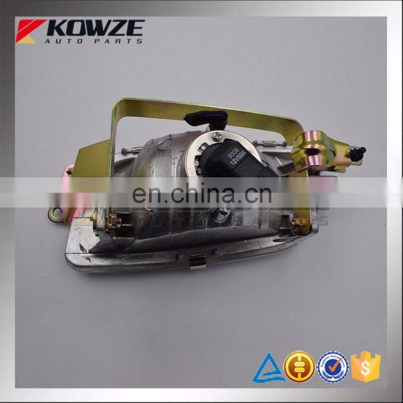 Fog Lamp For Mitsubishi Pajero Montero MR508189 MN136353 MR508190 MN136354