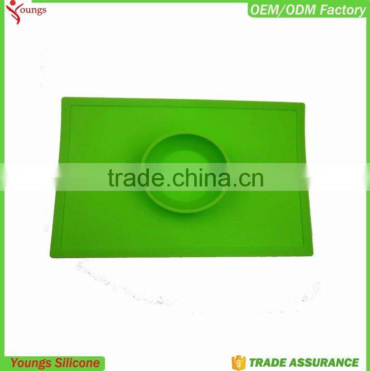 FDA silicone tableware wholesale personalized dog bowl sucker travel dog bowl