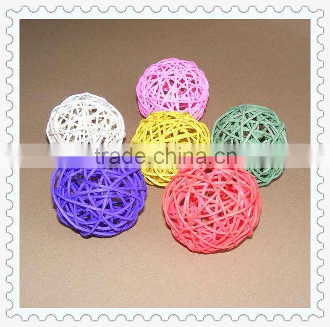 2013 weaving natural white rattan ball for string lights decoration