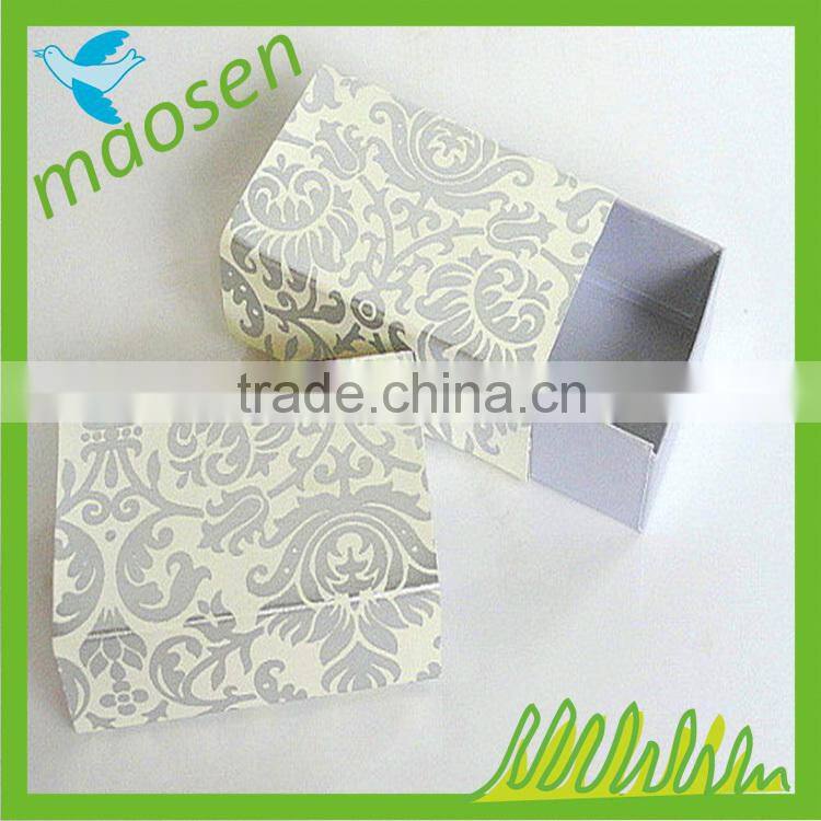 Small kraft brown paper boxes cheap luxury custom paper gift box with lid for packaging folding paper gift box