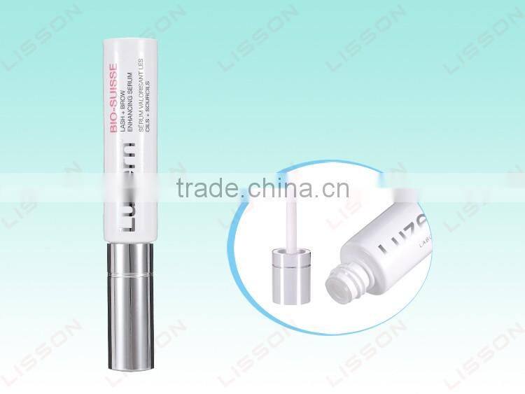 Round tube with brush for lip color