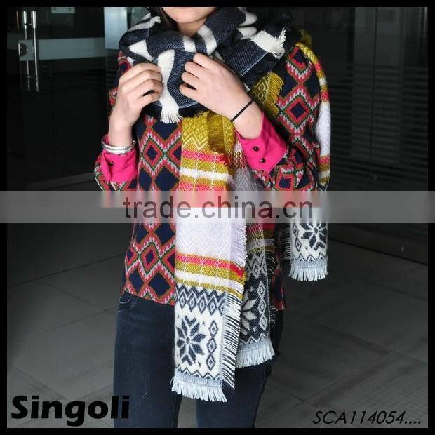 Fashio Trendy 2015 Spring ladies bohemia weave Scarf