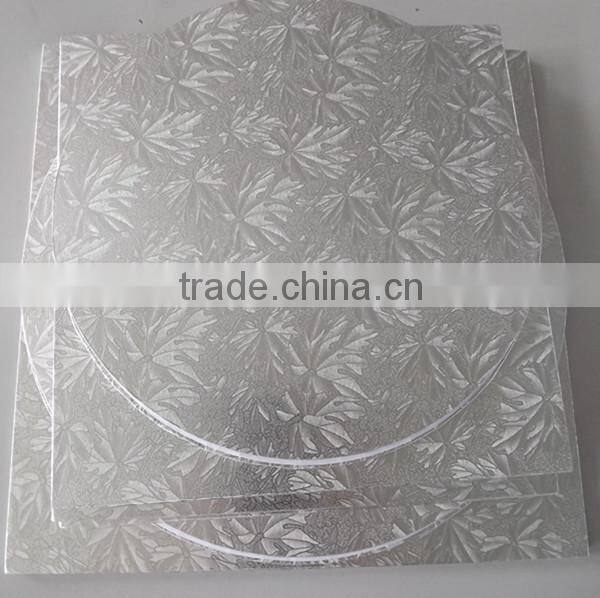 Glossy Ivory board cake pads/cake circles