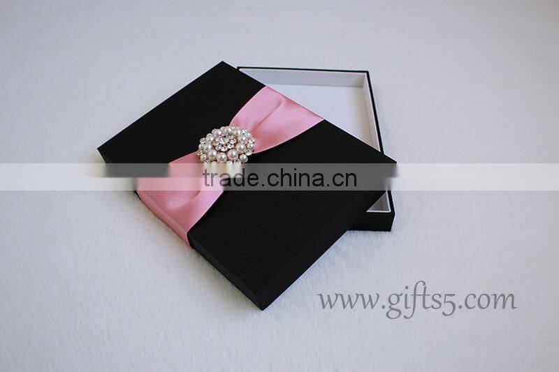 Unique Wedding Invitations Box with brooch