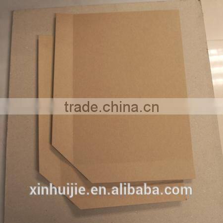 Sliding composite kraft paper pallet can be moved paper tray