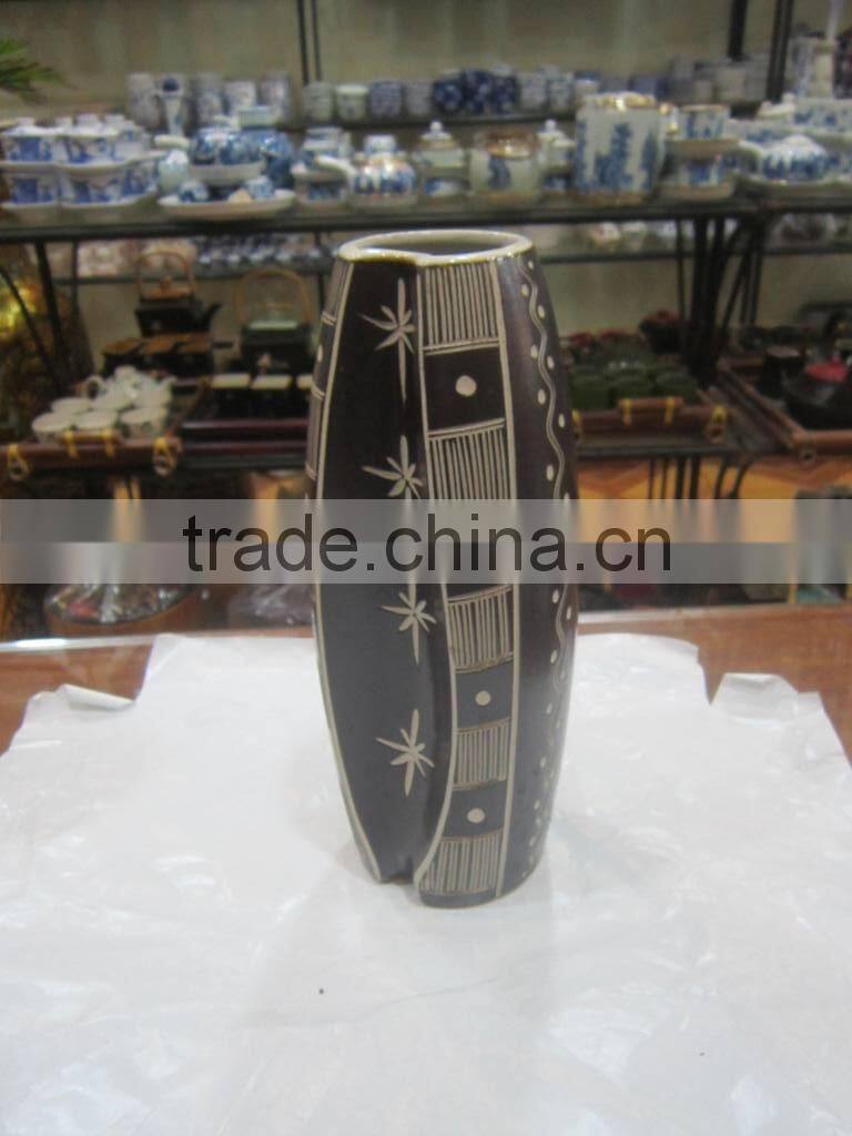 Elegant ceramic-porcelain vase from Vietnam leading manufacture