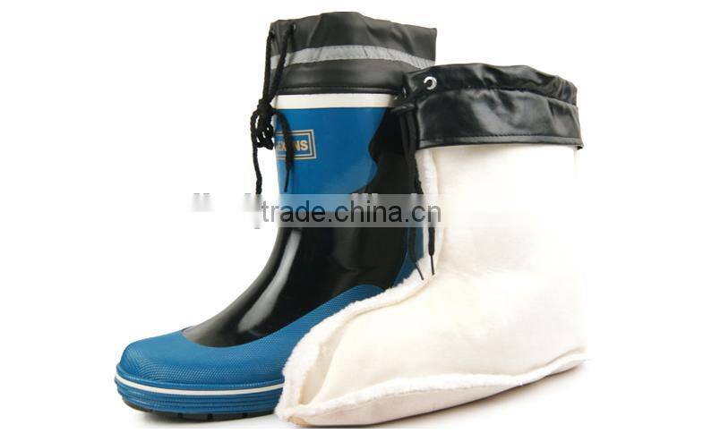 fashion design cheap cold-proof waterproof rubber boots with removable warm sock used as outdoor work boots in winter
