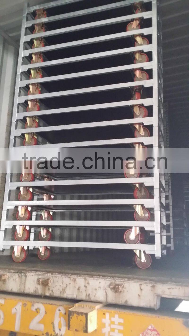 A82 CC containers Danish trolley