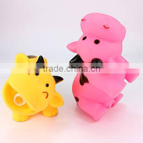 N297 hot vinyle scream cattle toys for venting