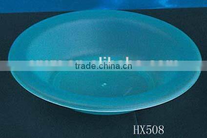 plastic salad bowl with broad width