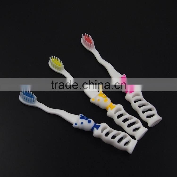 2017 Hot Sale Personalized Toothbrush For Kids Dog Shape Handle Soft Bristle Toothbrush Oral Care