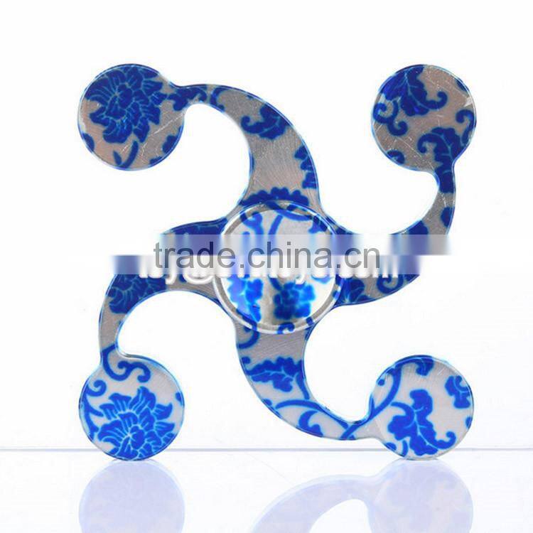 Hot selling on Amazon Fingertip Gyro hand spinner W01A280