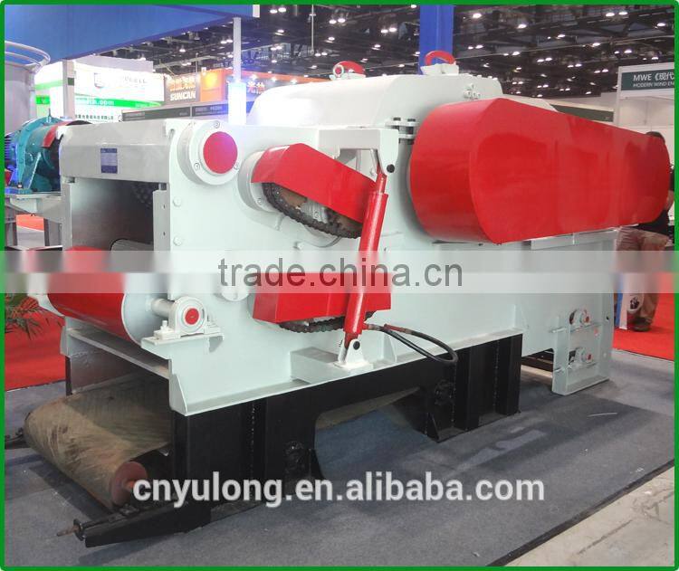 Wood crusher machine for making sawdust