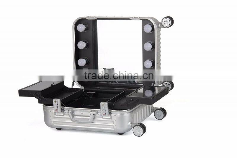 Hot sale aluminum cosmetic case with led light and mirror