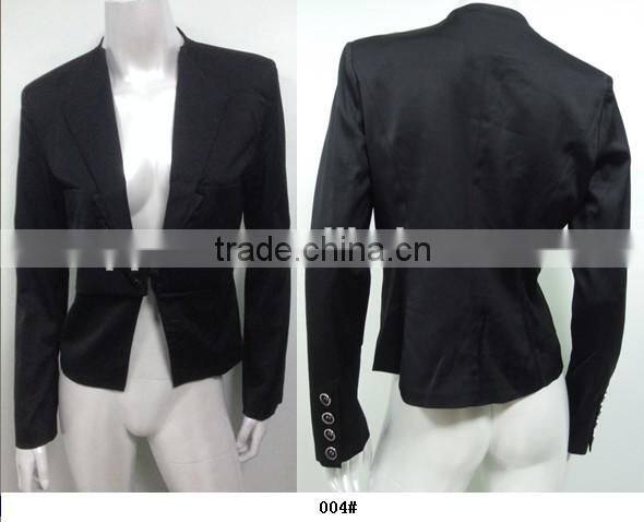 One button black women suit