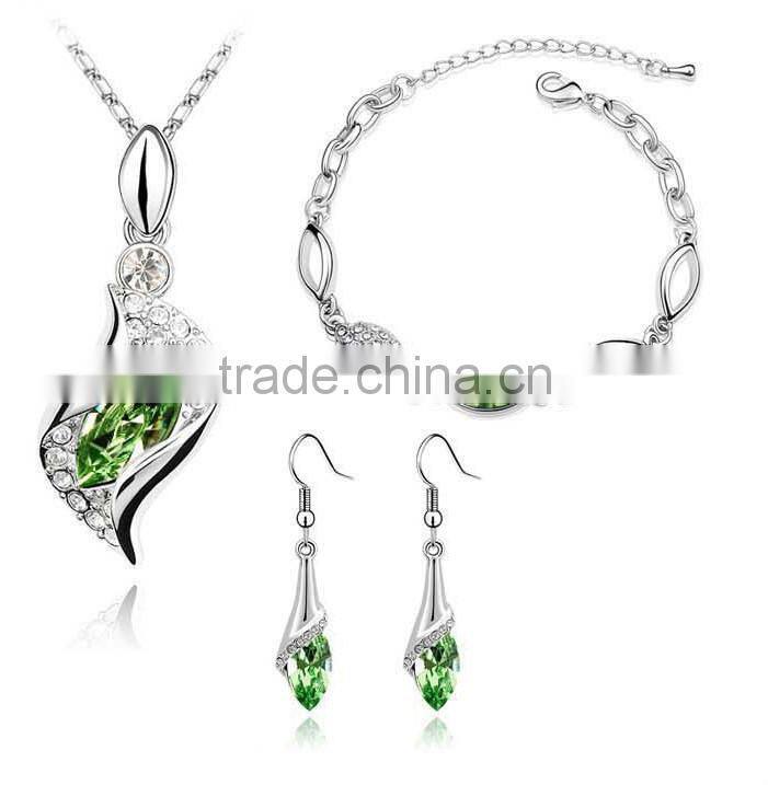 fashion Emerald pendant and ring wedding jewelry set