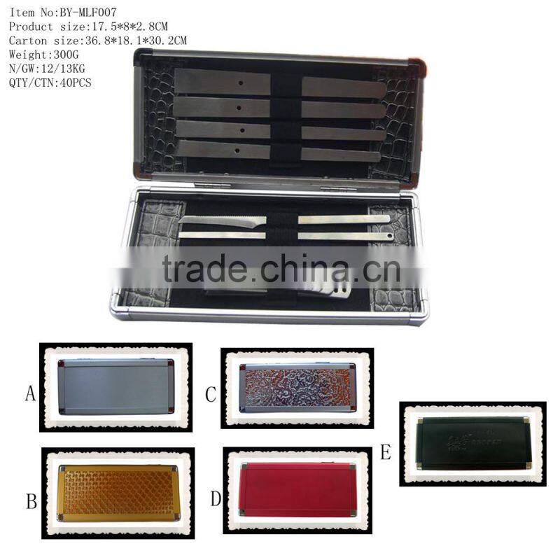 Aluminium case packing personal care manicure set