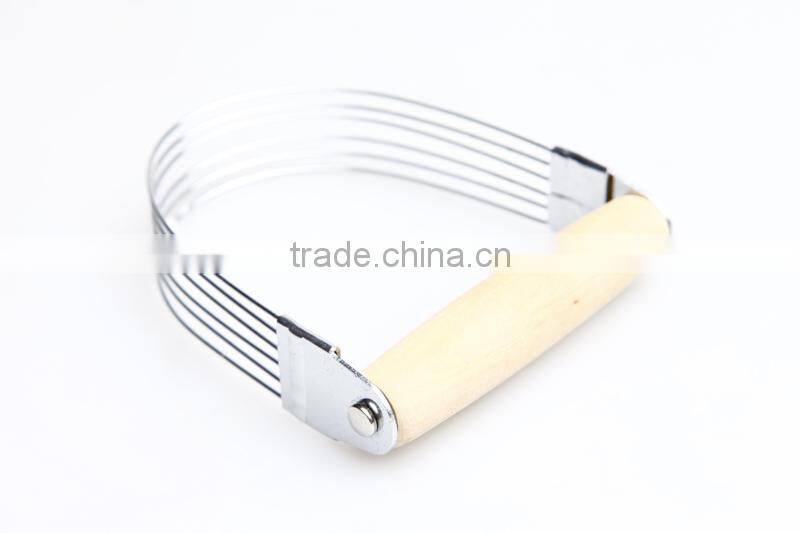 LFGB/FDA High Quality Good Function Stainless Steel Wire With Wood Handle Dough Blender