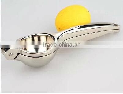 manual lemon juice squeezer