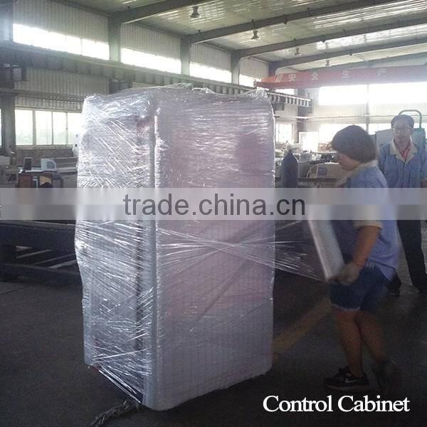 CNC Fiber Laser metal sheet Cutting Machine 1530 with Japan YASKAWA Servo motor