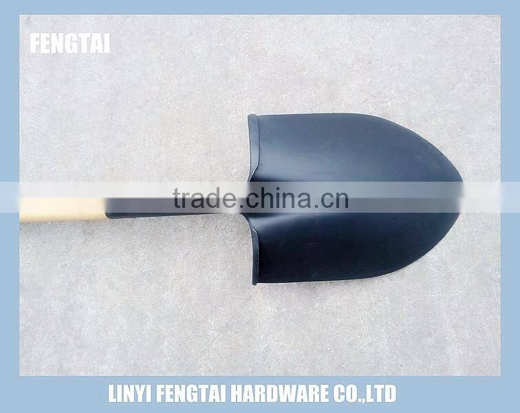 S518 Brazil Long Wooden Handle Steel Shovel