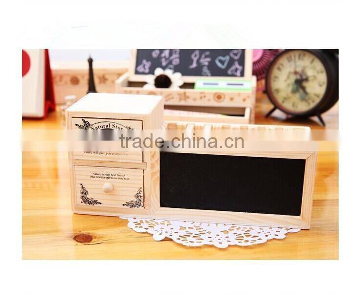 Students office desktop pen case