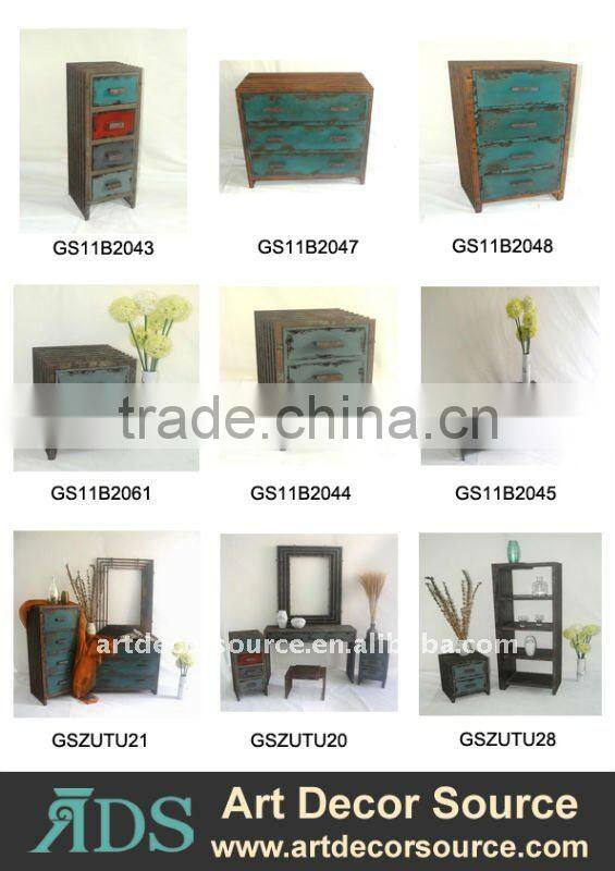 Decor Rusty Metal Furniture