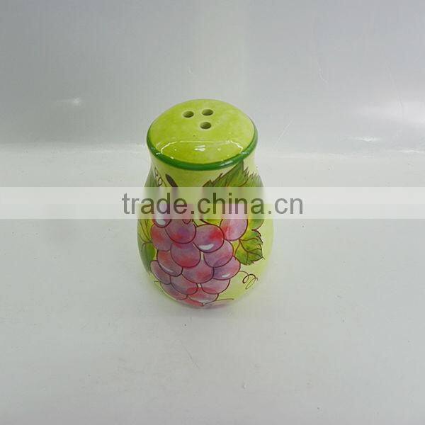 Hot sale ceramic salt and pepper shaker