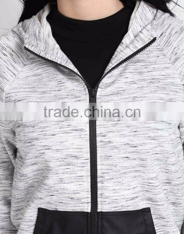 Full face zip hoodie with pocket