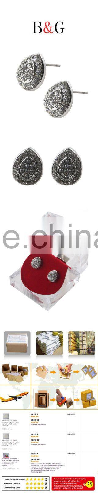 Customized Latest Diamond Stud Artificial Pearl Model Fashion Hiphop Earrings For Girls Wholesale