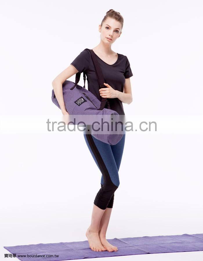 Supplex fitness capri pants with ruffle skirt