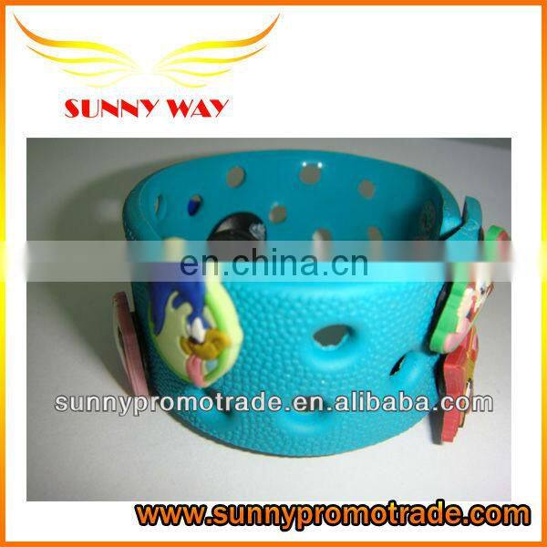 latest popular soft pvc wristband for children