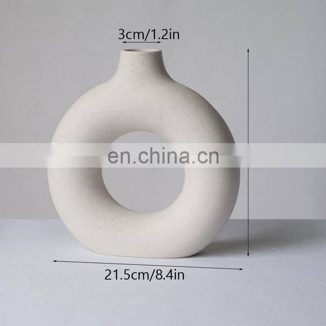 Black Circular Hollow Ceramic Vase Donuts Nordic Flower Pot Home Decoration Accessories Office Living Room Interior Decor