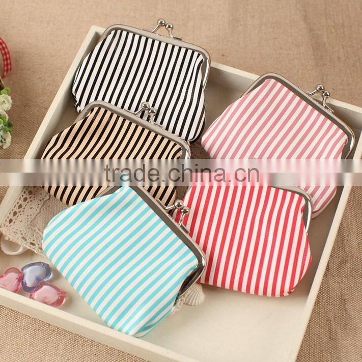 Vintage Embroidery Clutch Purse