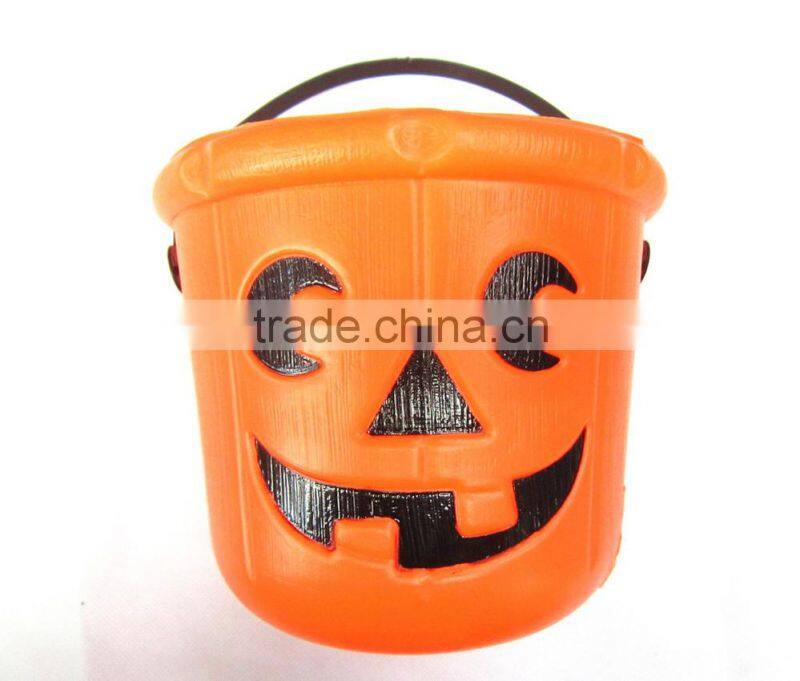 Plastic halloween bucket