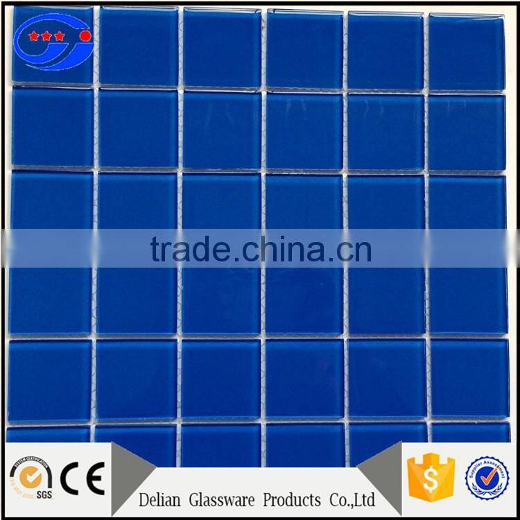 Parquet Feature and Irregular Shape Water Jet Glass Mosaic