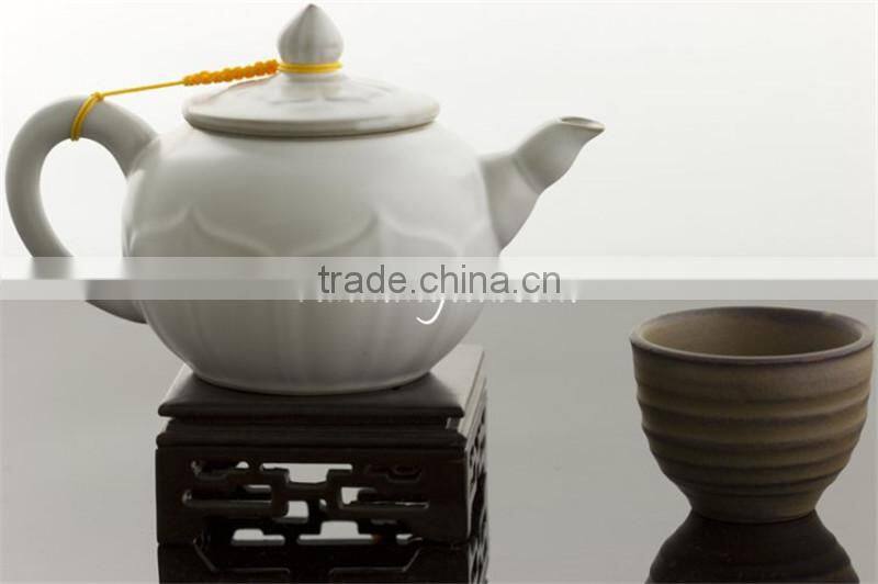 235cc Celadon Ru Kiln Tea Pot, Moon white