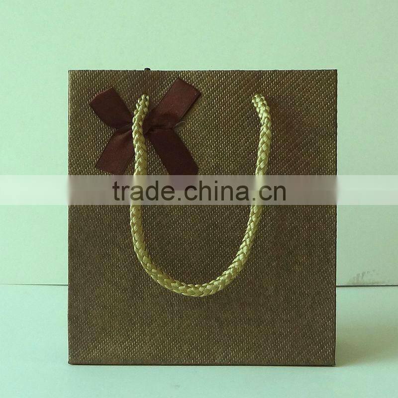 special offer paper bags for clothes for packing