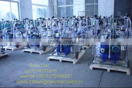 Four Buckets Motor Electric Gasoline Engine Mobile Milking Machine for Cow Buffalo